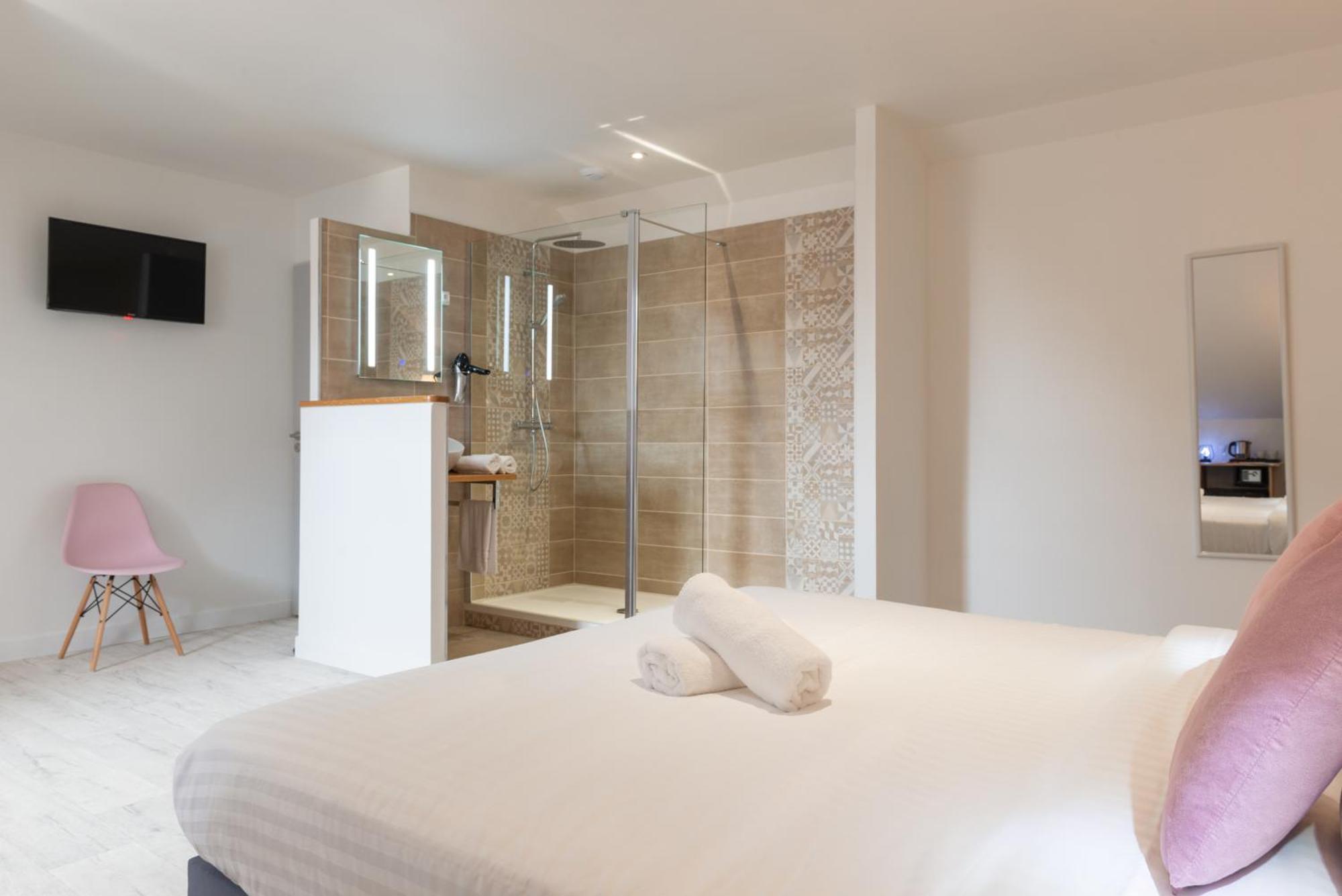 Le Manoir De Pierre Levee, The Originals Collection Hotel Tournon-Saint-Martin ภายนอก รูปภาพ